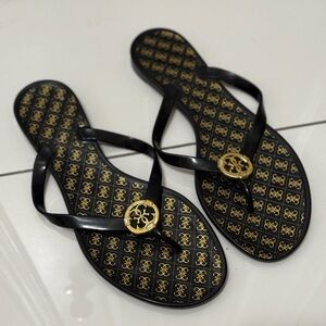 Guess Flip-Flops